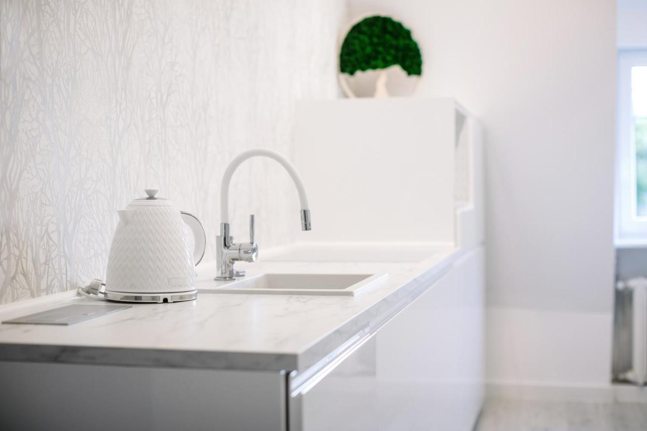 Апартаменты Okno Na Ratusz - Apartament De Luxe W Centrum Mragowa Мронгово Экстерьер фото