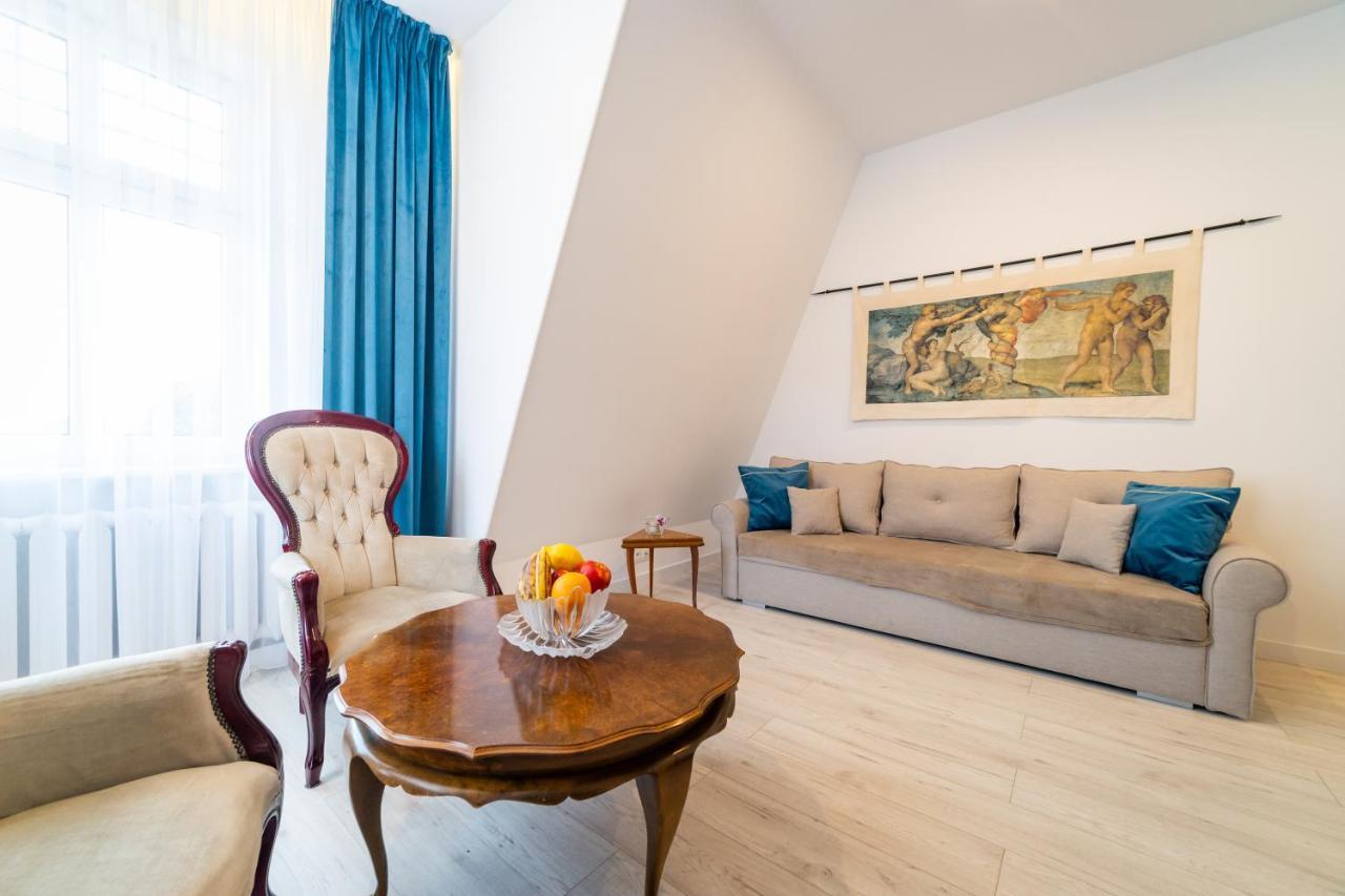 Апартаменты Okno Na Ratusz - Apartament De Luxe W Centrum Mragowa Мронгово Экстерьер фото